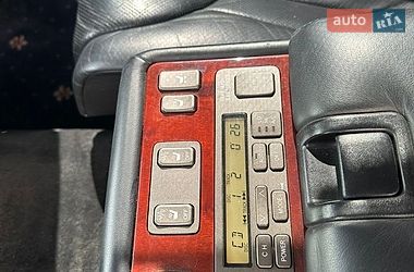 Седан Lexus LS 2003 в Киеве
