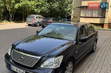 Седан Lexus LS 2003 в Чернівцях