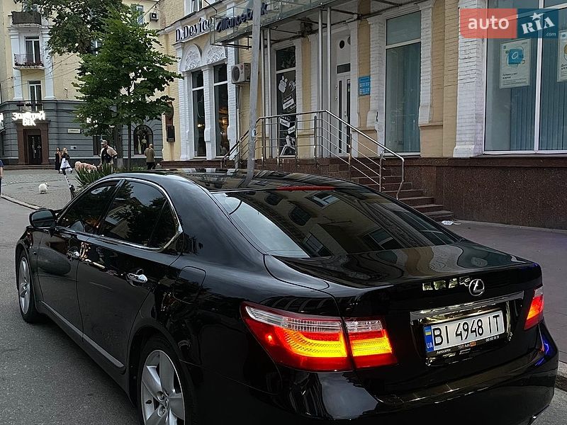 Седан Lexus LS 2007 в Полтаве