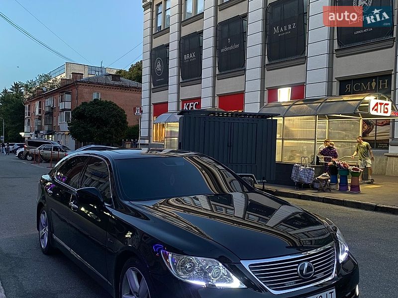 Седан Lexus LS 2007 в Полтаве