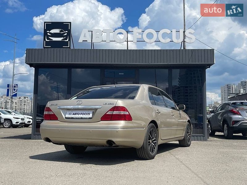 Седан Lexus LS 2005 в Києві
