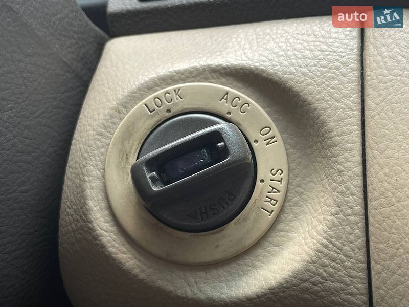 Седан Lexus LS 2005 в Києві