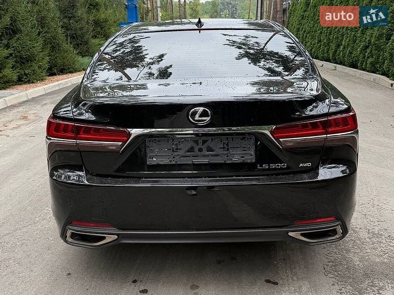 Седан Lexus LS 2018 в Киеве
