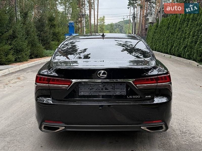 Седан Lexus LS 2018 в Киеве