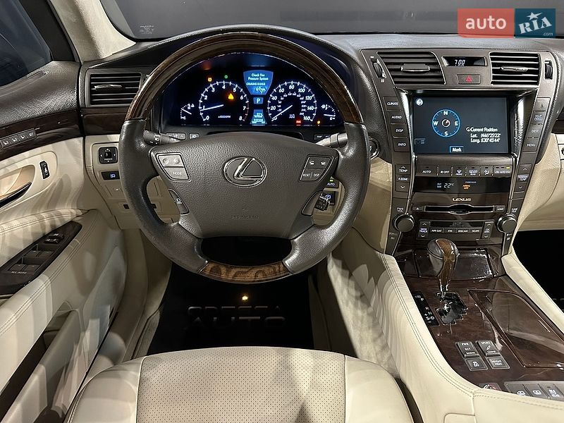 Седан Lexus LS 2006 в Одессе