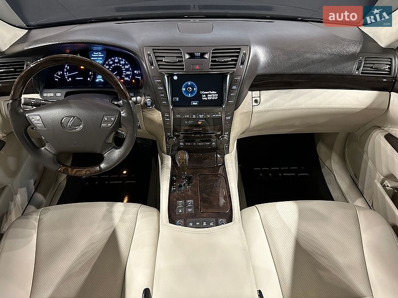 Седан Lexus LS 2006 в Одессе