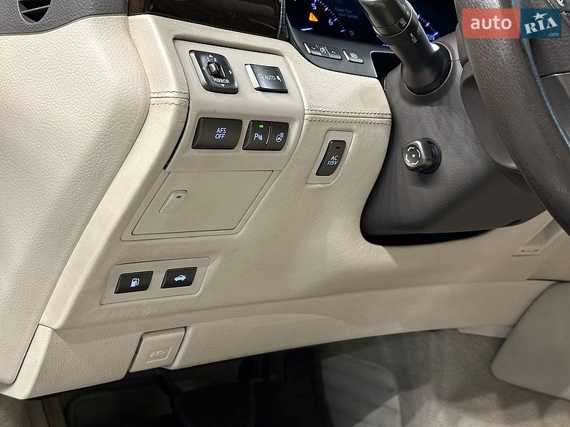 Седан Lexus LS 2006 в Одессе