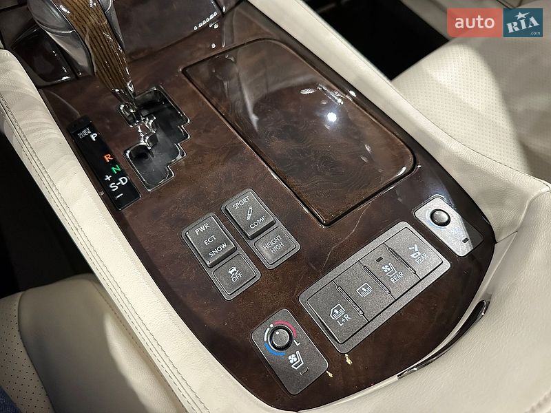 Седан Lexus LS 2006 в Одессе