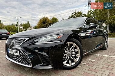 Седан Lexus LS 2018 в Одесі