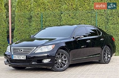 Седан Lexus LS 2010 в Одессе