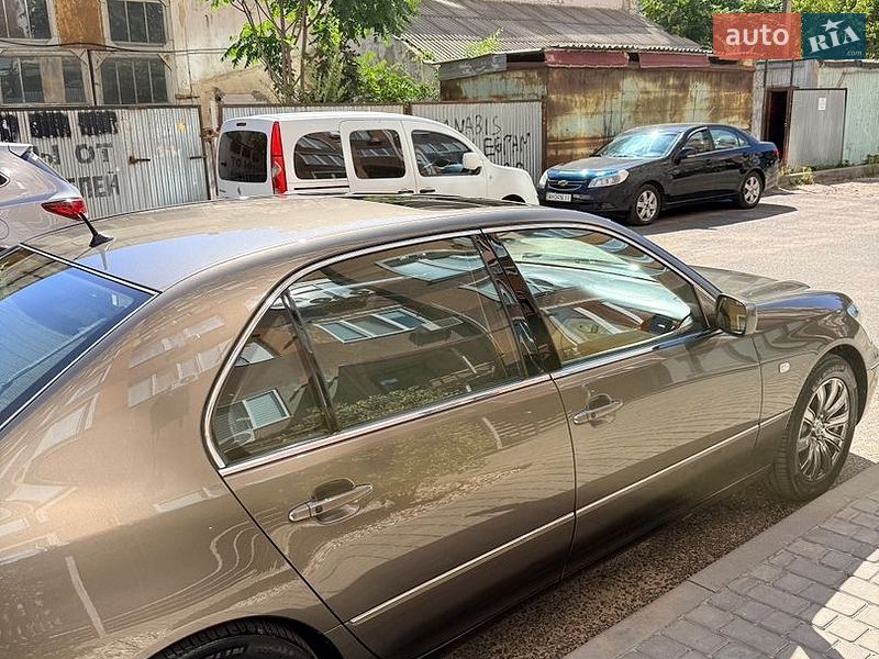 Седан Lexus LS 2005 в Одессе