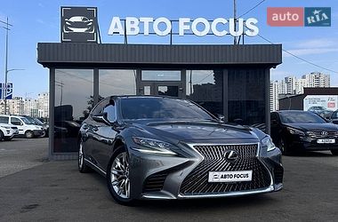 Седан Lexus LS 2018 в Киеве