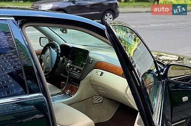 Седан Lexus LS 2000 в Киеве