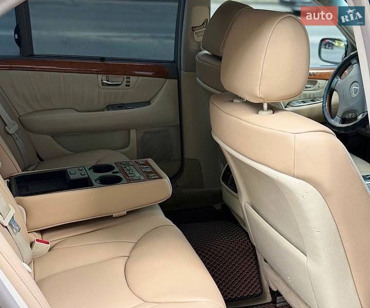Седан Lexus LS 2000 в Киеве