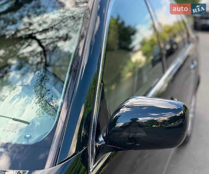 Седан Lexus LS 2000 в Киеве