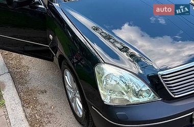 Седан Lexus LS 2000 в Киеве