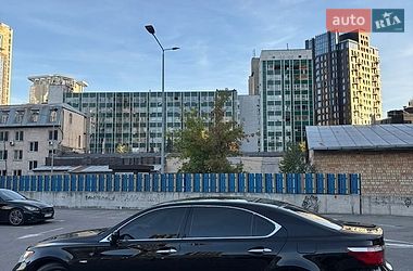 Седан Lexus LS 2007 в Киеве