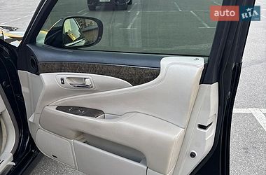 Седан Lexus LS 2007 в Киеве