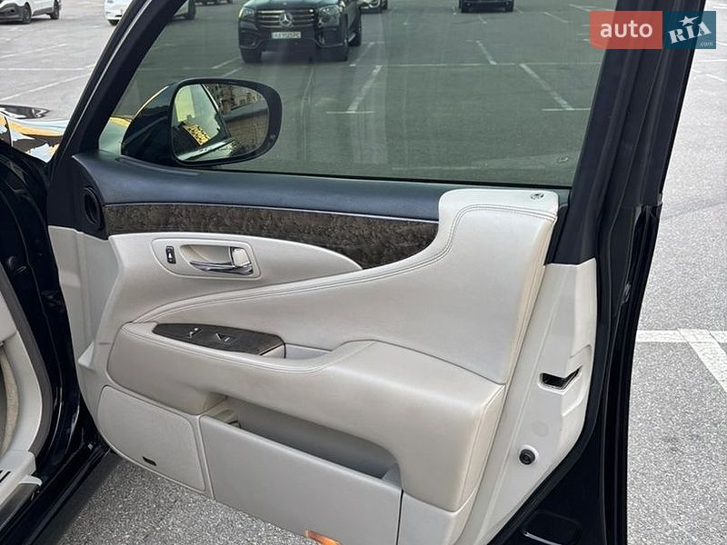 Седан Lexus LS 2007 в Киеве