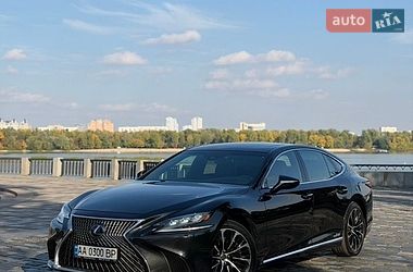 Седан Lexus LS 2017 в Киеве