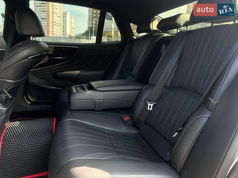 Седан Lexus LS 2018 в Києві фото 12 Седан Lexus LS 2018 в Києві