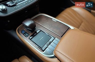 Седан Lexus LS 2018 в Києві
