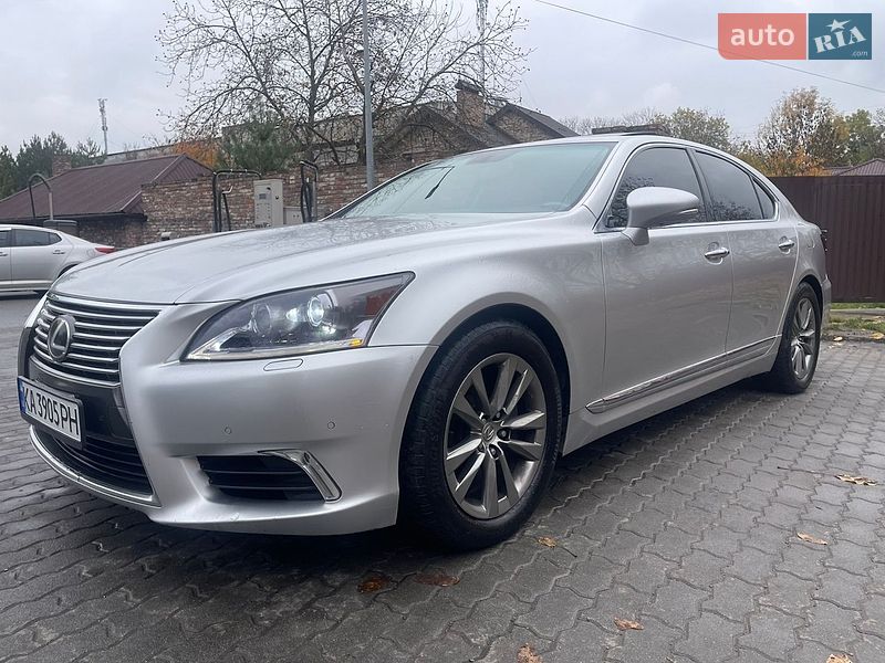 Седан Lexus LS 2013 в Львове фото 9 Седан Lexus LS 2013 в Львове