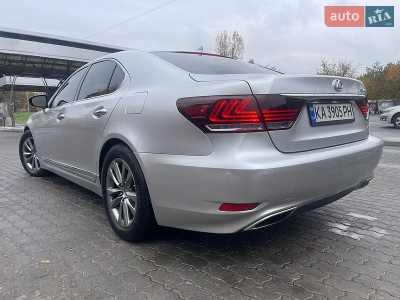 Седан Lexus LS 2013 в Львове фото 15 Седан Lexus LS 2013 в Львове