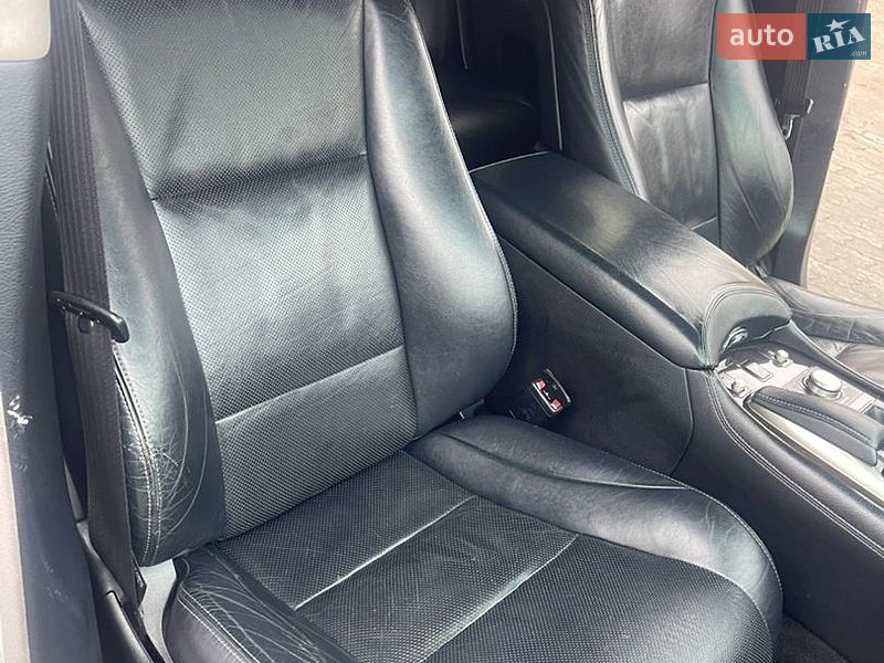Седан Lexus LS 2013 в Львове фото 38 Седан Lexus LS 2013 в Львове