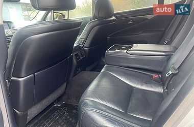 Седан Lexus LS 2013 в Львове фото 41 Седан Lexus LS 2013 в Львове