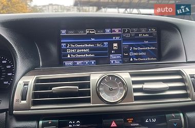 Седан Lexus LS 2013 в Львові