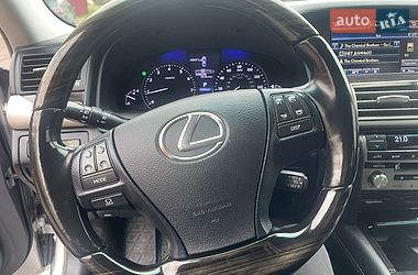 Седан Lexus LS 2013 в Львове фото 47 Седан Lexus LS 2013 в Львове