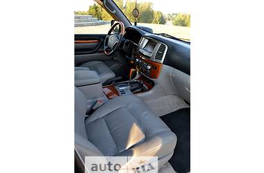 Внедорожник / Кроссовер Lexus LX 2003 в 