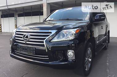 Внедорожник / Кроссовер Lexus LX 2014 в Киеве