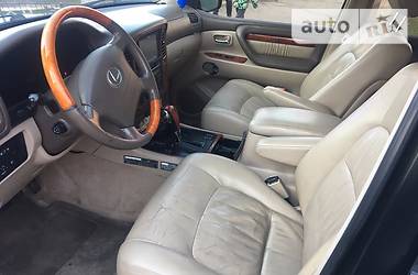 Внедорожник / Кроссовер Lexus LX 2002 в Николаеве