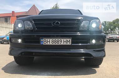 Внедорожник / Кроссовер Lexus LX 2003 в Одессе