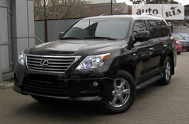 Внедорожник / Кроссовер Lexus LX 2011 в Одессе