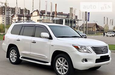 Позашляховик / Кросовер Lexus LX 2008 в 