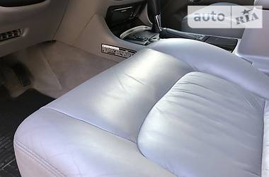 Внедорожник / Кроссовер Lexus LX 2007 в 