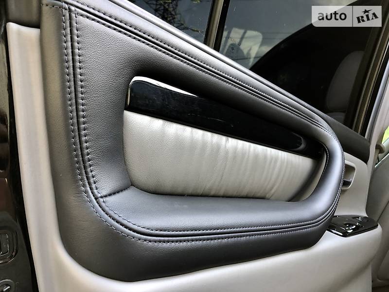 Позашляховик / Кросовер Lexus LX 2007 в Дніпрі