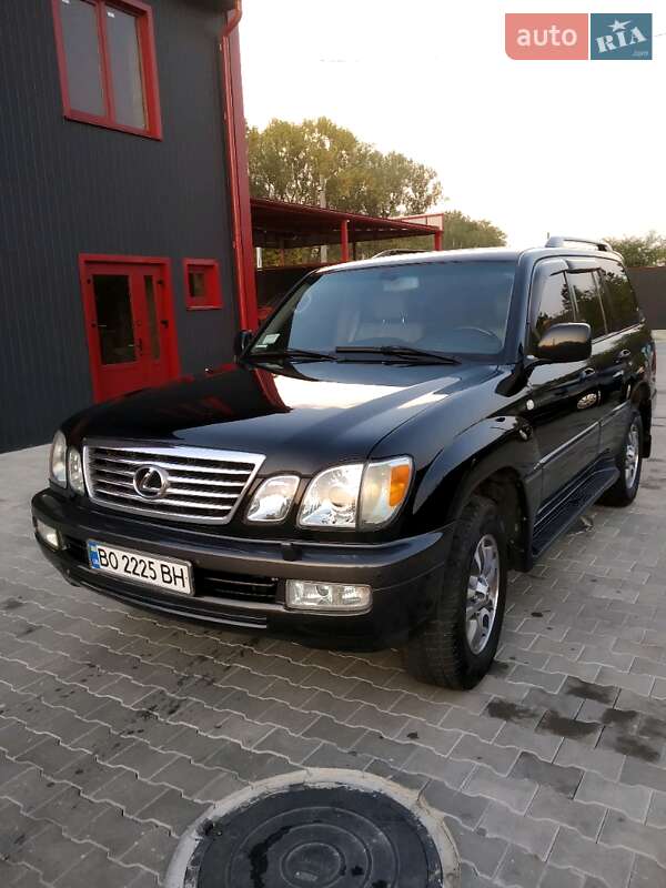 Lexus LX 2006