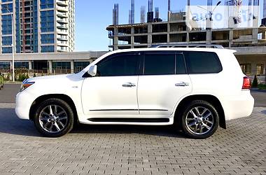 Внедорожник / Кроссовер Lexus LX 2009 в Днепре