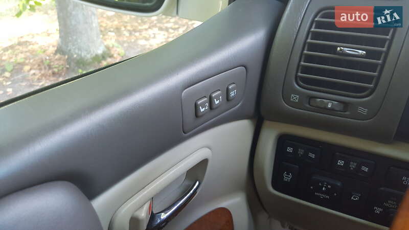 Внедорожник / Кроссовер Lexus LX 2006 в Умани