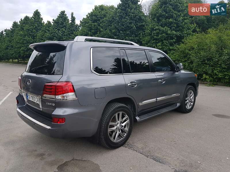 Позашляховик / Кросовер Lexus LX 2012 в Умані