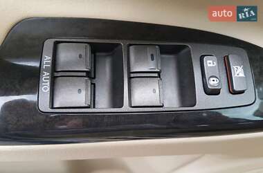 Внедорожник / Кроссовер Lexus LX 2012 в 