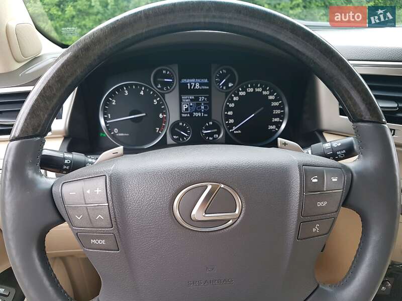 Позашляховик / Кросовер Lexus LX 2012 в Умані