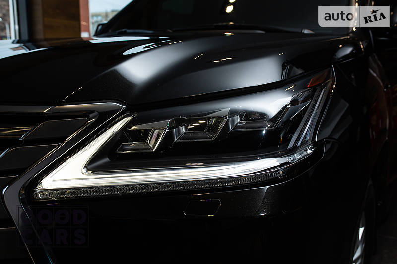 Позашляховик / Кросовер Lexus LX 2017 в Одесі