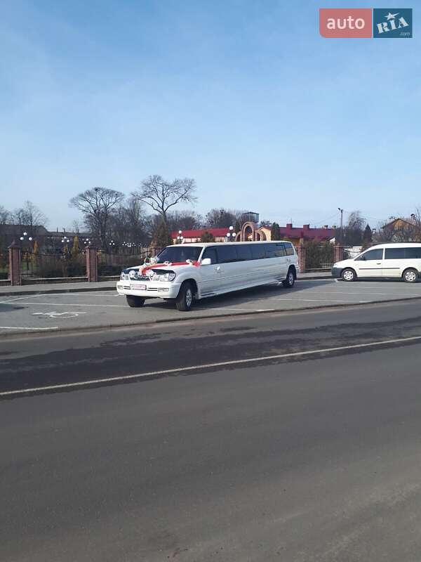 Лімузин Lexus LX 2000 в Зарічному фото 6 Лімузин Lexus LX 2000 в Зарічному