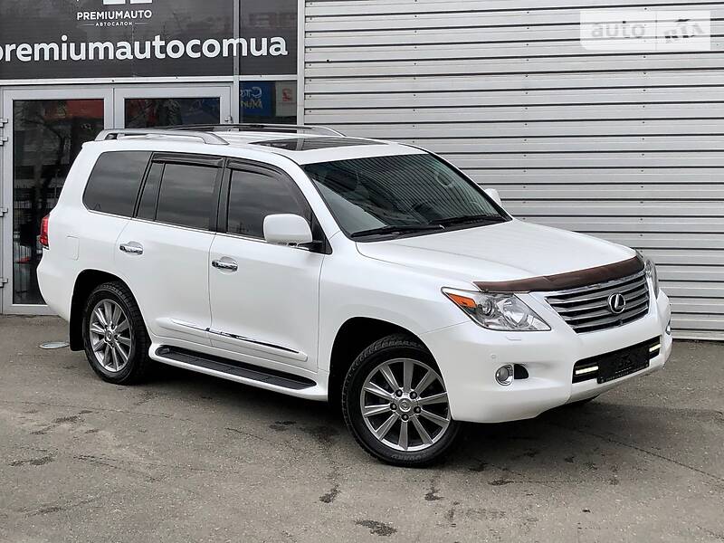 Позашляховик / Кросовер Lexus LX 2011 в Києві