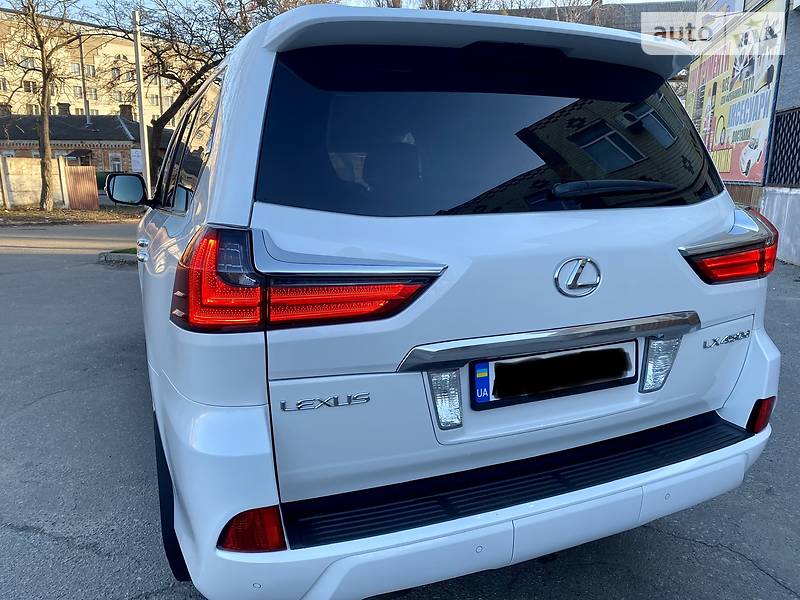Позашляховик / Кросовер Lexus LX 2017 в Києві фото 25 Позашляховик / Кросовер Lexus LX 2017 в Києві